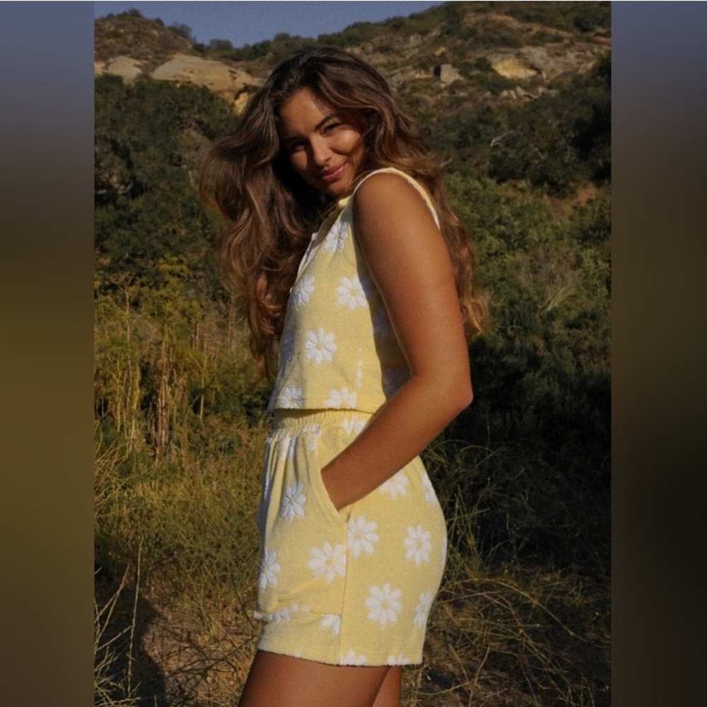 Jette Vest Set - Print Oops-a-Daisy Yellow the Label (Yllw Label)